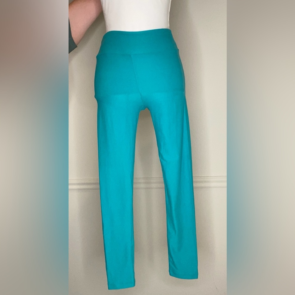 LuLaRoe Turquoise One Size Leggings